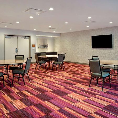 Home2 Suites Eau Claire South, Wi Bagian luar foto